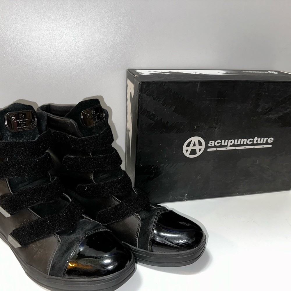 Black Men's Sneakers